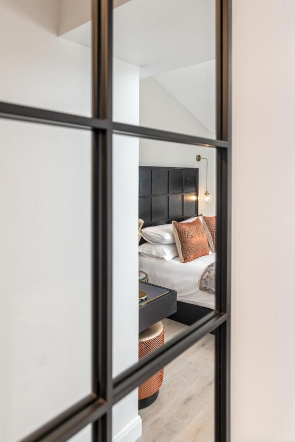 Relax In Super Size Copper Tub - 2 Bedroom Villa 인버네스 외부 사진